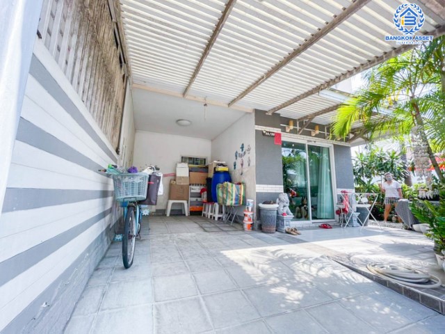 ทาวน์เฮ้าส์มือสองย่านนครปฐม ม.พฤกษาวิลล์44 บรมราชชนนี-ปิ่นเกล้า หลังมุม! เนื้อที่เยอะสุดอะไรสุด ถึง 33 ตร.ว. ฟังก์ชัน 3 ห้องนอน 2 ห้องน้ำ 2 ที่จอดรถ ทำเลดี เดินทางสะดวก ติดถ.บรมราชชนนี ใกล้เซ็นทรัลศาลายา, เดอะมอลล์ บางแค จองเลย!